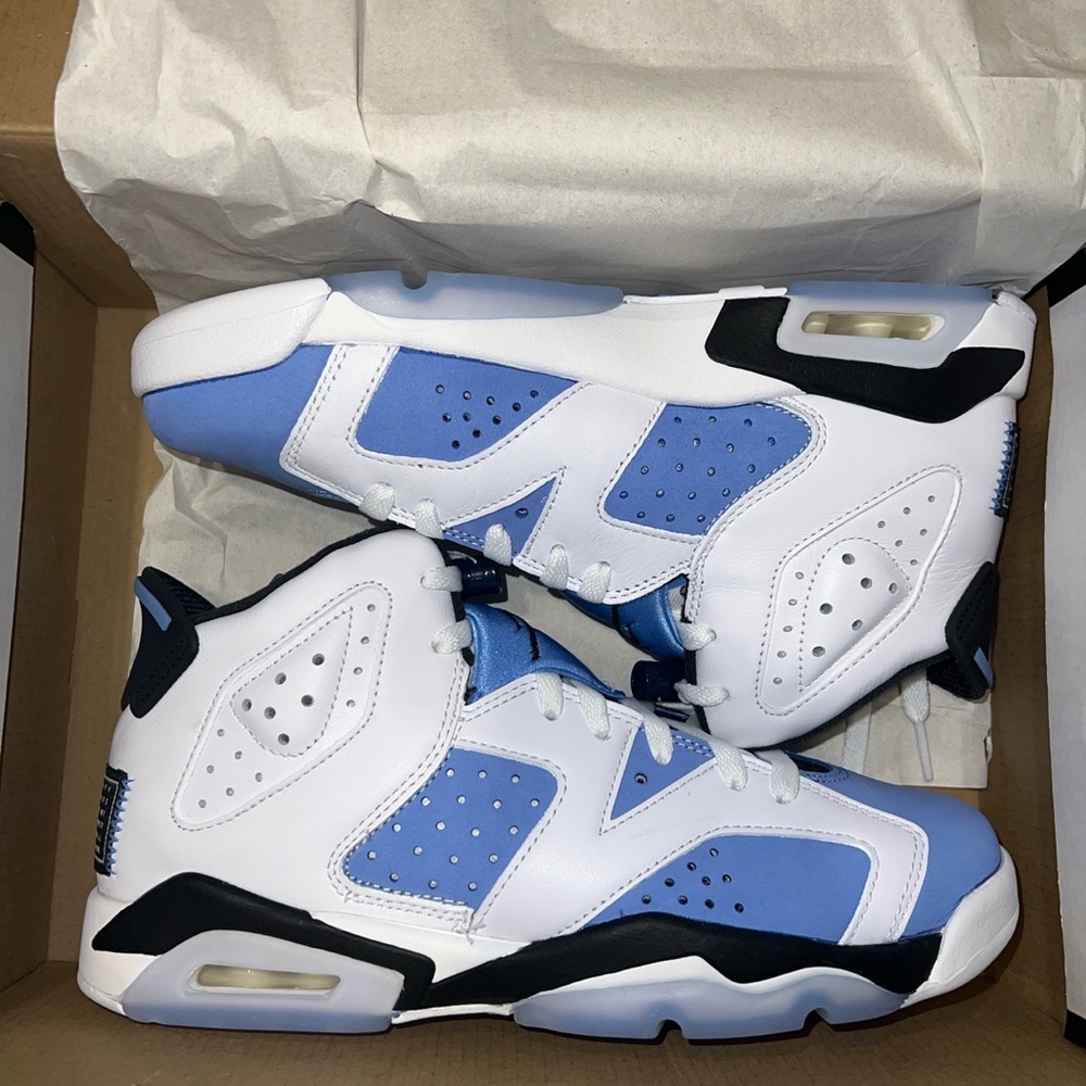 Air Jordan 6 UNC Womens Size 7 - Picture 1 of 4